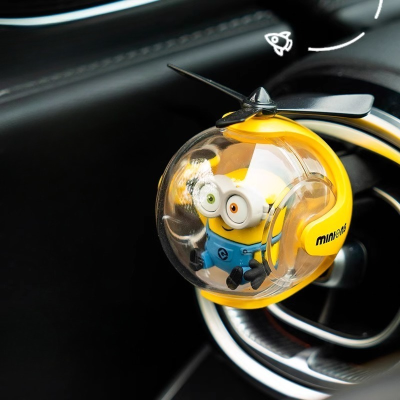 ミニオン風車用芳香剤、かわいい漫画風車用香水クリップ、クリエ - Interior Design Mockup のレビューと価格